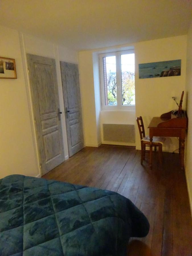 Chatte : Agreable Maison De Rue Екстер'єр фото